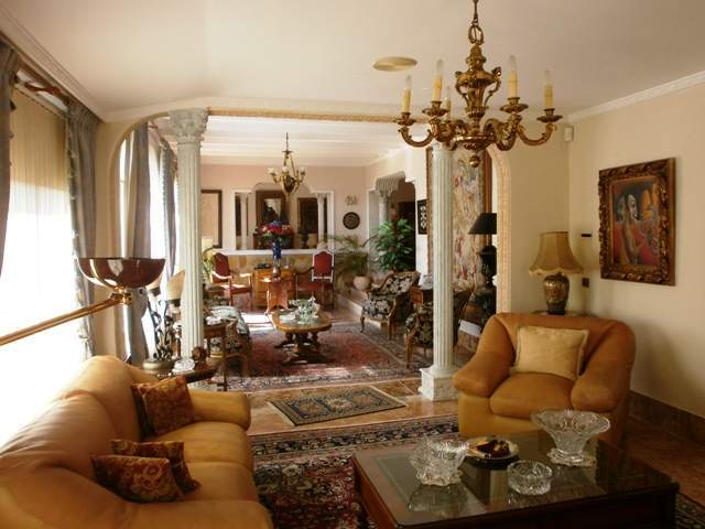 Image No.15-7 Bed Villa for sale