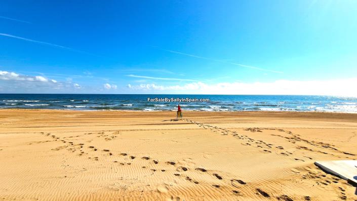 Image No.53-4 Bed Villa for sale