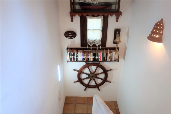 Image No.27-5 Bed Villa for sale