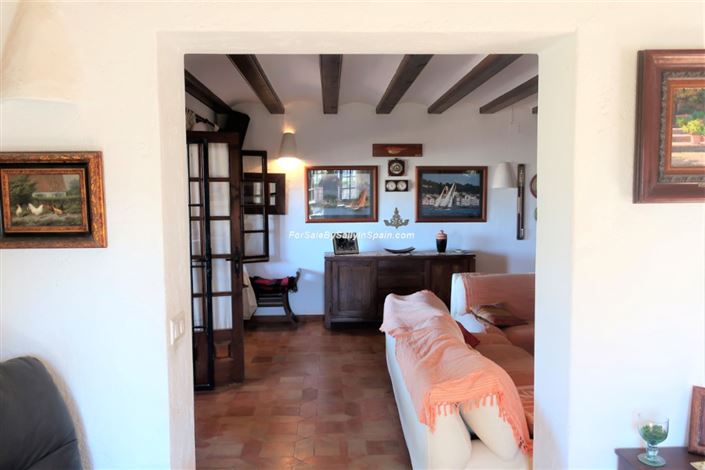 Image No.38-5 Bed Villa for sale