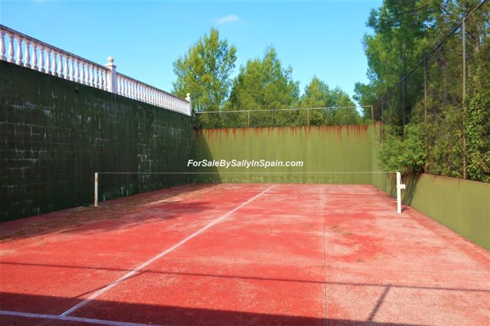 Image No.26-5 Bed Villa for sale