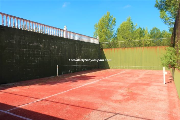 Image No.27-5 Bed Villa for sale