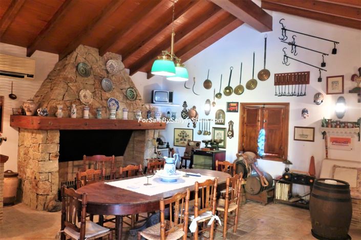 Image No.37-5 Bed Villa for sale