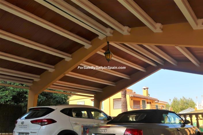 Image No.9-5 Bed Villa for sale