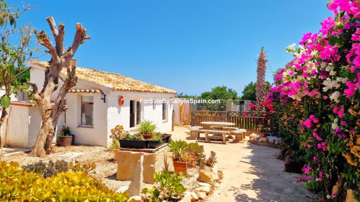 Image No.10-4 Bed Villa for sale