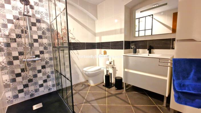 Image No.37-4 Bed Villa for sale