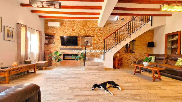 Image No.34-4 Bed Villa for sale