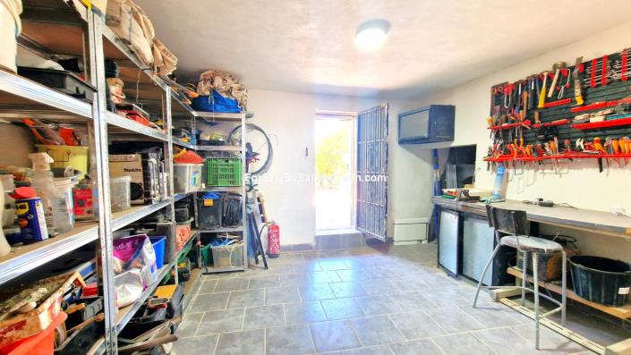 Image No.57-4 Bed Villa for sale