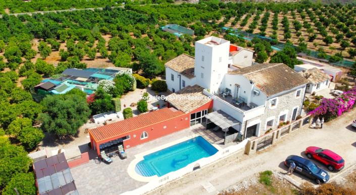 Image No.4-4 Bed Villa for sale