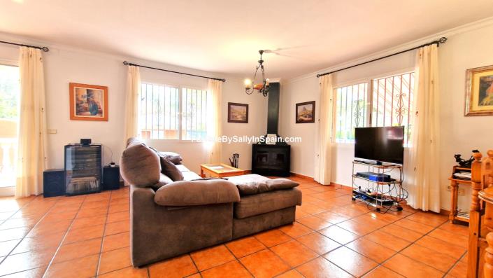 Image No.33-3 Bed Villa for sale