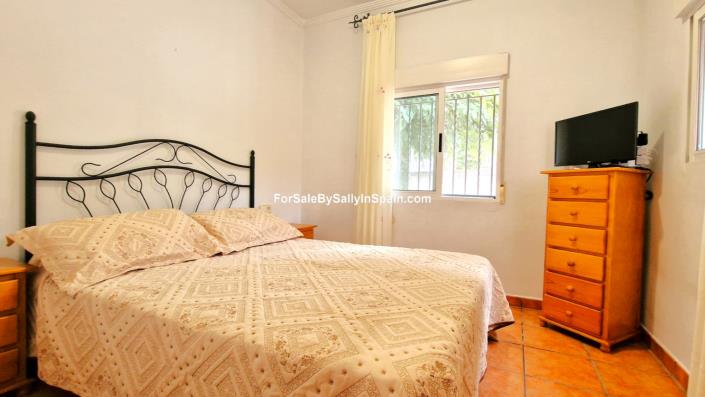 Image No.39-3 Bed Villa for sale