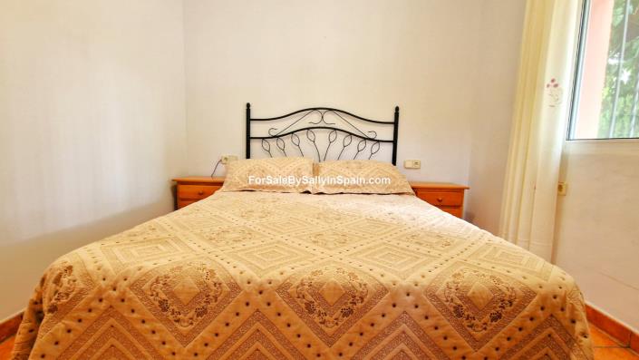 Image No.40-3 Bed Villa for sale