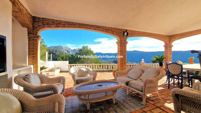 Image No.26-5 Bed Villa for sale