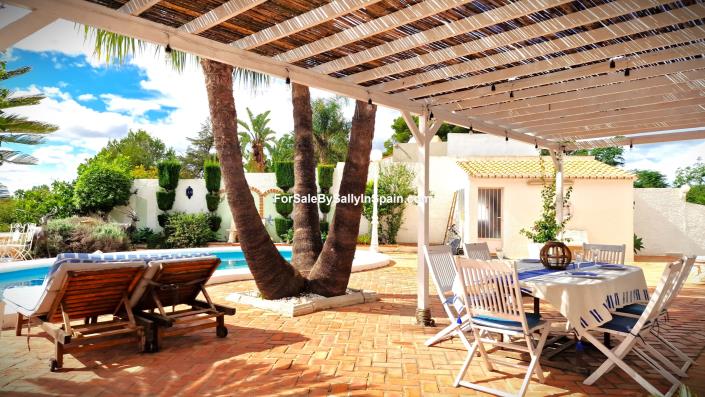 Image No.9-5 Bed Villa for sale