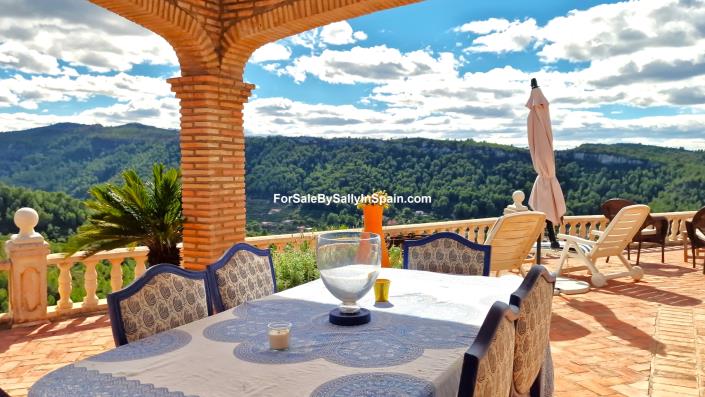 Image No.3-5 Bed Villa for sale