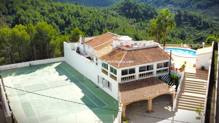 Image No.5-5 Bed Villa for sale