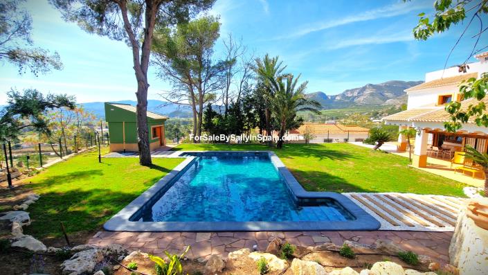 Image No.4-3 Bed Villa for sale