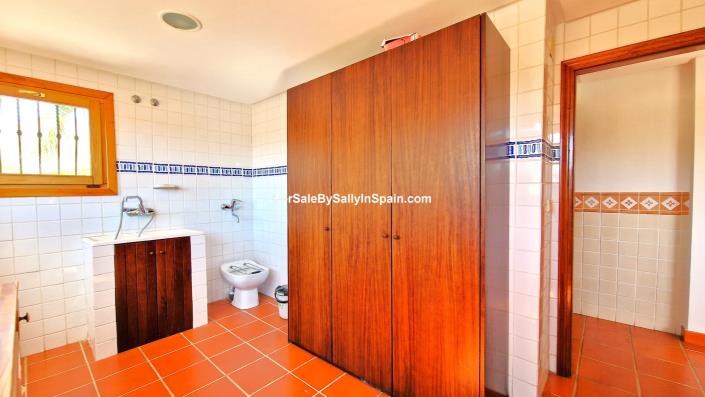 Image No.44-3 Bed Villa for sale