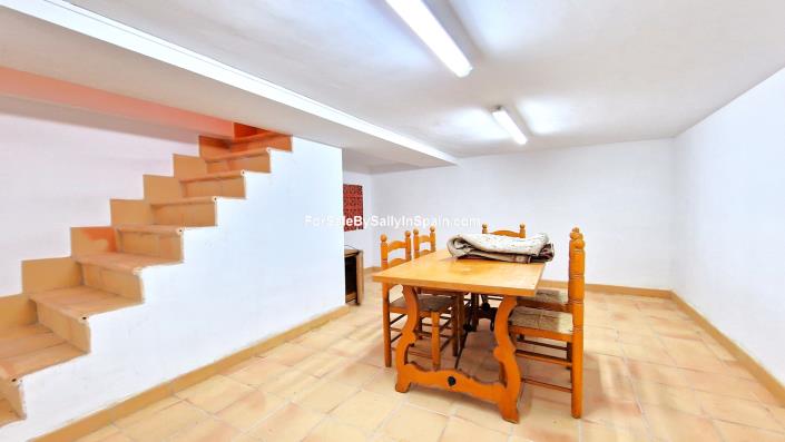 Image No.43-3 Bed Villa for sale