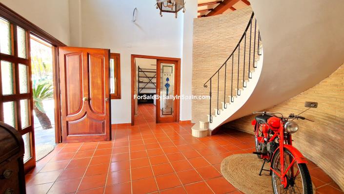 Image No.47-3 Bed Villa for sale