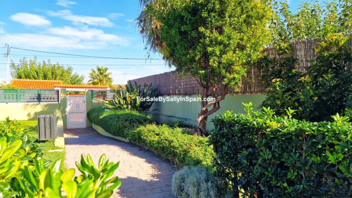 Image No.37-2 Bed Apartment for sale