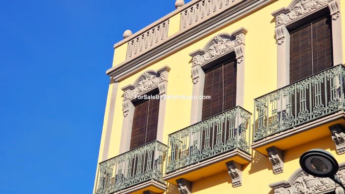 Image No.10-5 Bed Townhouse for sale