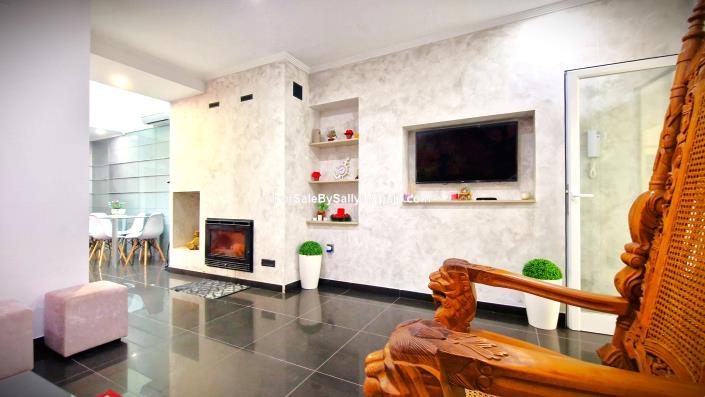 Image No.21-5 Bed Townhouse for sale