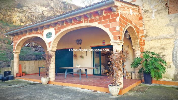 Image No.22-8 Bed Finca for sale