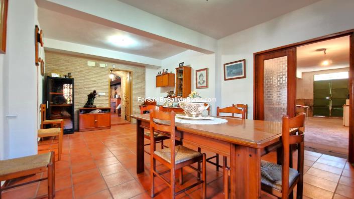 Image No.28-8 Bed Finca for sale