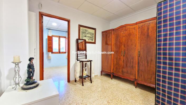 Image No.39-8 Bed Finca for sale