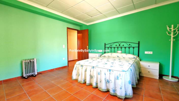 Image No.51-8 Bed Finca for sale