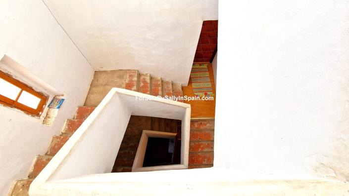 Image No.53-8 Bed Finca for sale