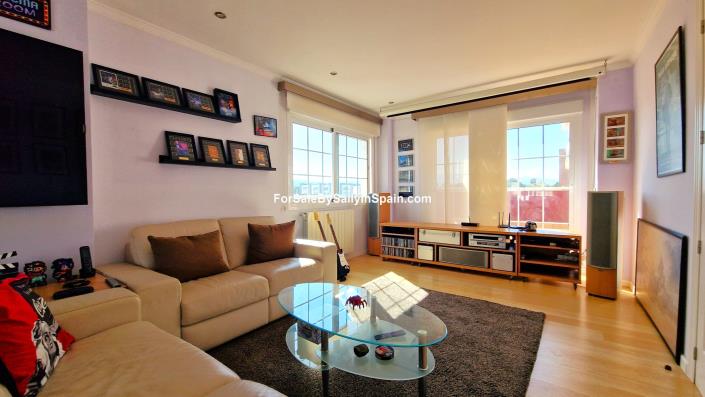 Image No.49-6 Bed Villa for sale