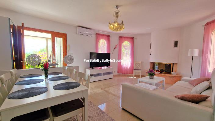 Image No.26-5 Bed Villa for sale