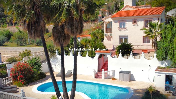 Image No.55-5 Bed Villa for sale