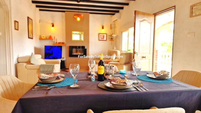 Image No.28-5 Bed Villa for sale