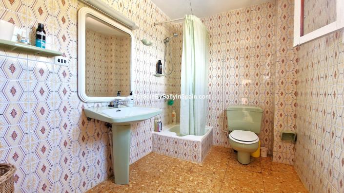 Image No.55-4 Bed Villa for sale