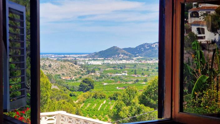 Image No.54-4 Bed Villa for sale