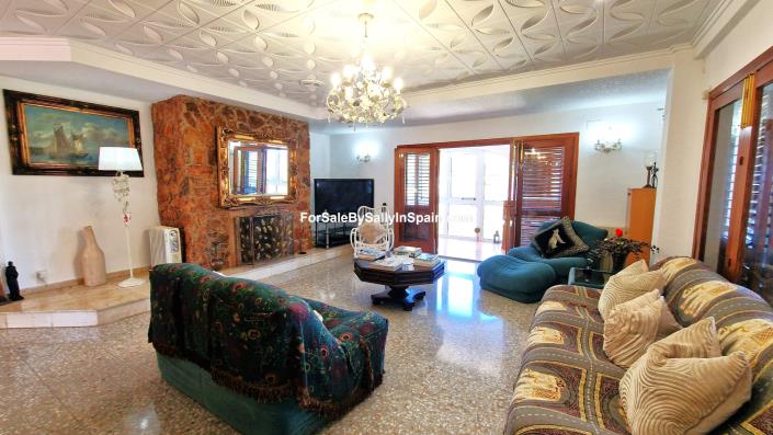 Image No.31-4 Bed Villa for sale