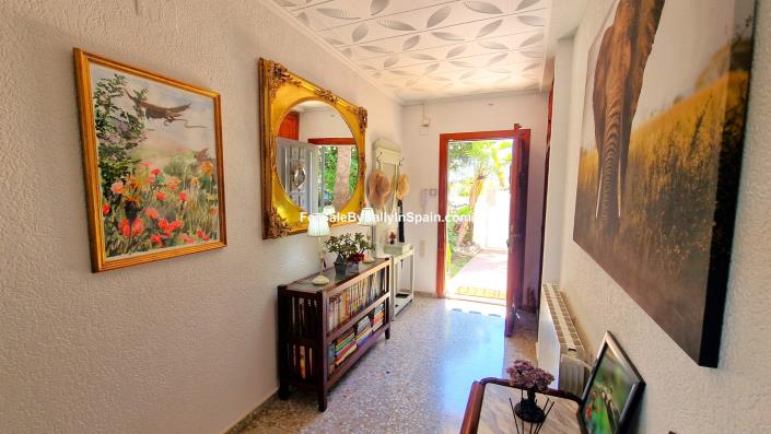 Image No.29-4 Bed Villa for sale