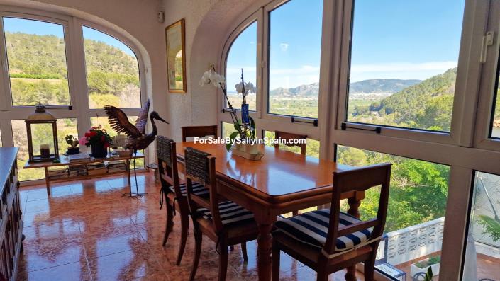 Image No.34-4 Bed Villa for sale