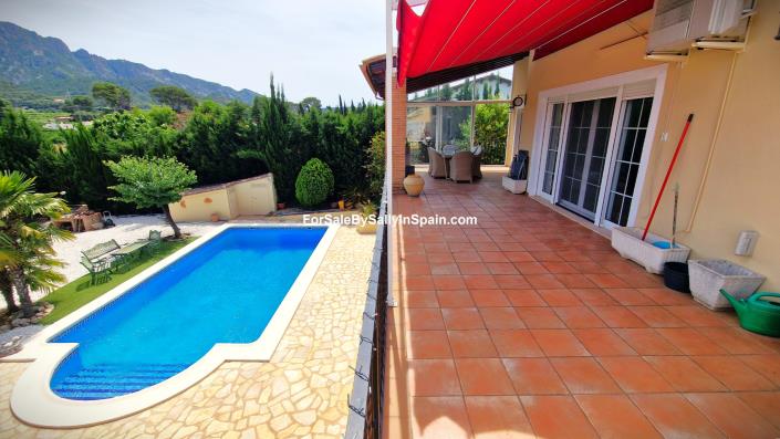 Image No.27-4 Bed Chalet for sale