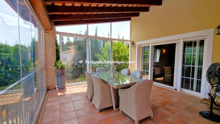 Image No.26-4 Bed Chalet for sale