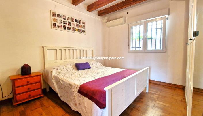 Image No.26-5 Bed Villa for sale