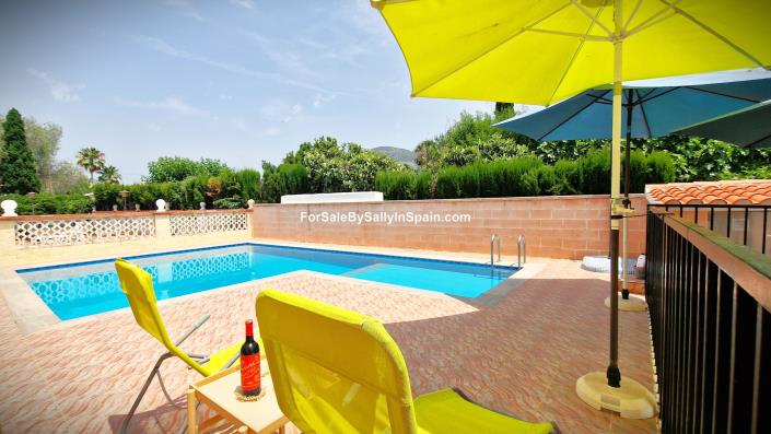 Image No.48-4 Bed Villa for sale