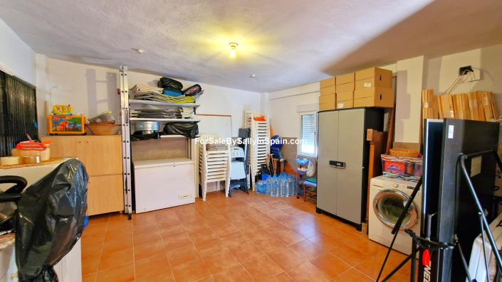 Image No.54-4 Bed Villa for sale