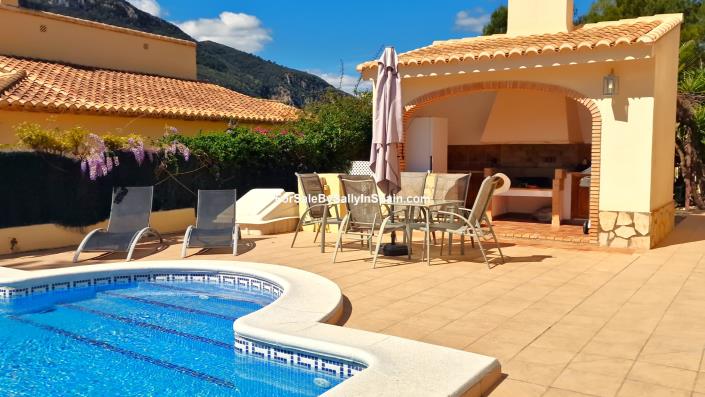 Image No.18-5 Bed Villa for sale