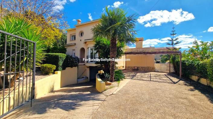 Image No.53-5 Bed Villa for sale