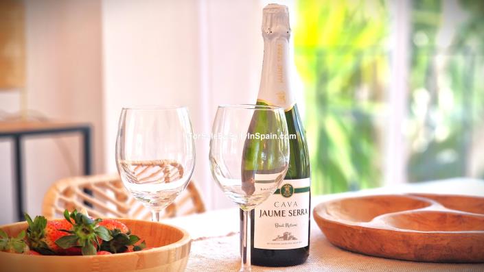 Image No.20-5 Bed Villa for sale