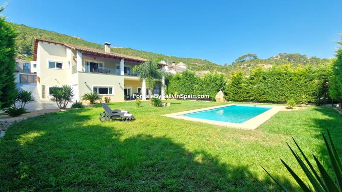 Image No.6-3 Bed Villa for sale